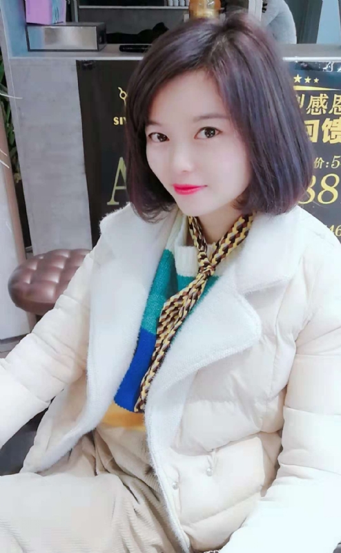 认真的雪的第一张照片--重庆中老年相亲网