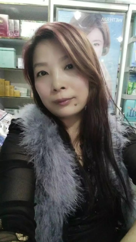 胡静的第一张照片--重庆中老年相亲网
