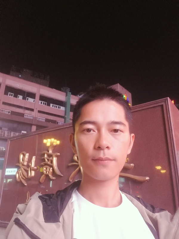重庆小林的第一张照片--重庆中老年相亲网