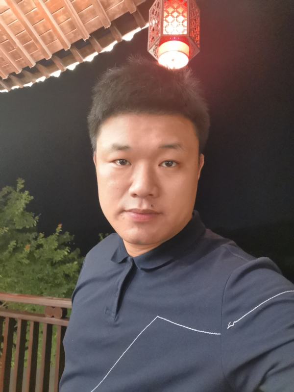耿直boy的第一张照片--重庆中老年相亲网