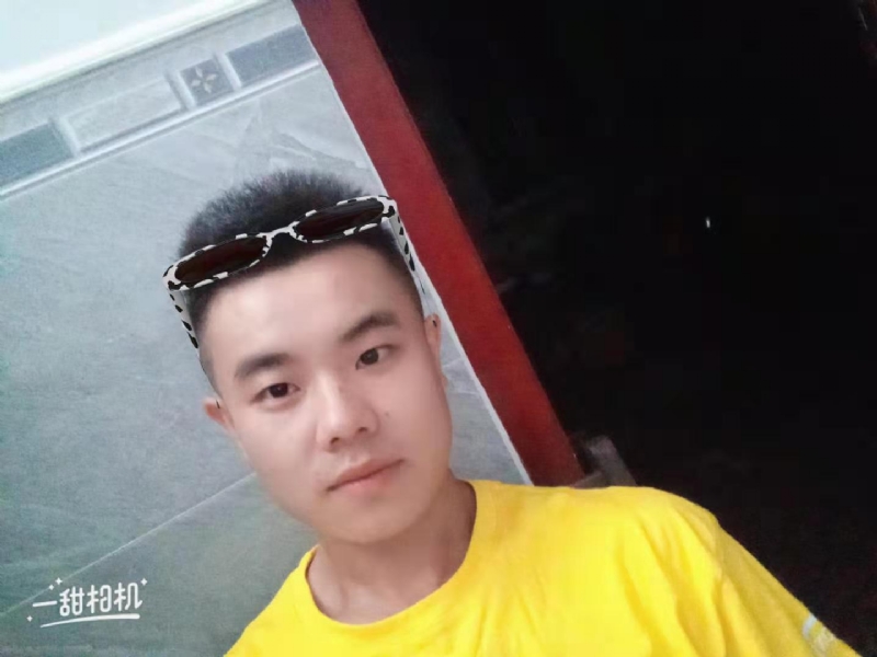 建国90周年的学渣的第一张照片--重庆中老年相亲网