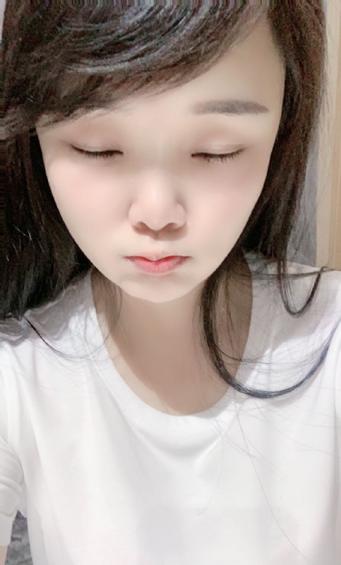 静静的第一张照片--重庆中老年相亲网